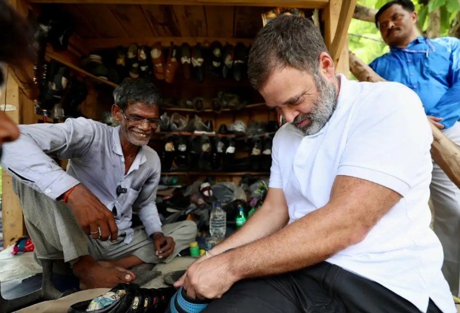 Rahul Gandhi met mochi